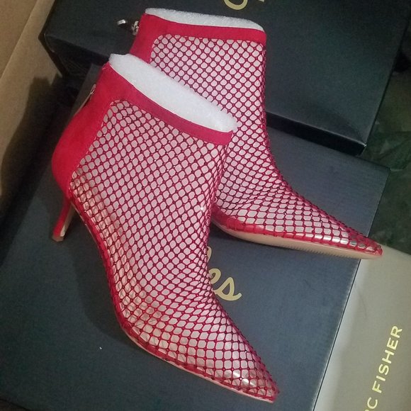 NWT Red Rhinestone Mesh Heels. - Picture 5 of 6